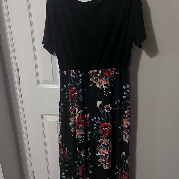 Women’s maxi midi long line Floral Black Dress - Picture 4 of 6